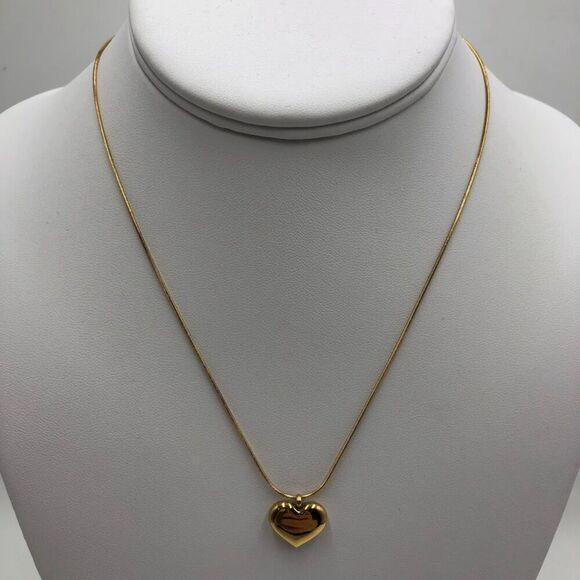18K Gold Plated Women's Heart Necklace Waterproof Hypoallergenic Jewelry - Picture 4 of 11